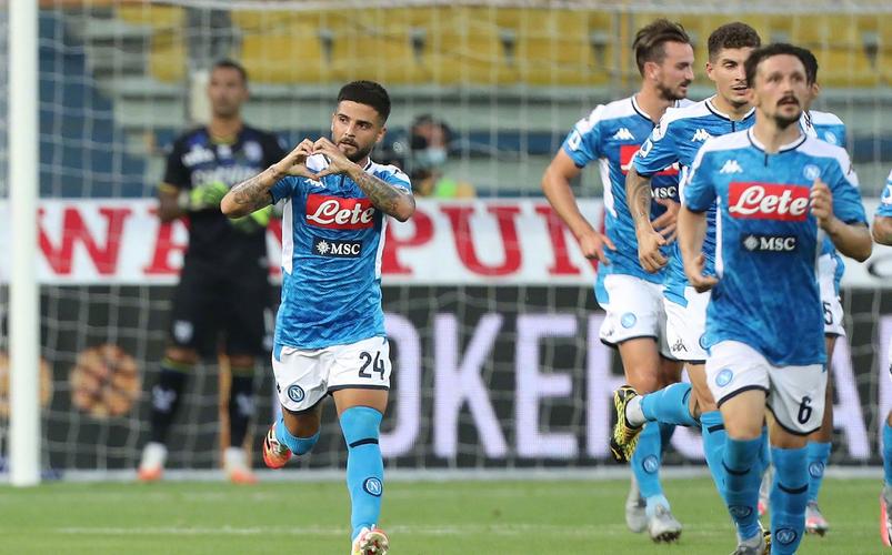 目前那不勒斯还要在欧冠面对<a href=/zuqiu360zb/barcelona/ target=_blank class=infotextkey>巴萨</a>，期待那不勒斯的精彩表现