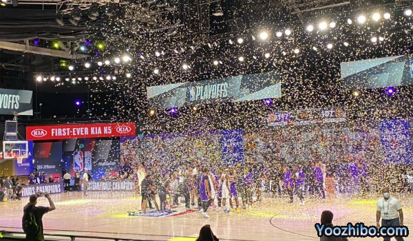 <a href=/lanqiu360zb/lakers/ target=_blank class=infotextkey>湖人</a>力克<a href=/lanqiu360zb/nuggets/ target=_blank class=infotextkey>掘金</a>4-1晋级总决赛